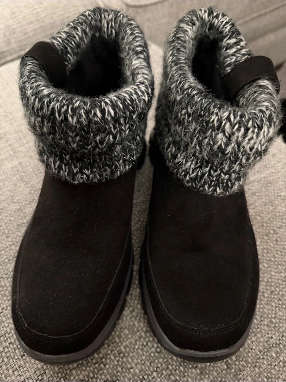 Skechers Easy Going Cozy Weather Black Ankle Boots Knit Cuff  Size 6.5